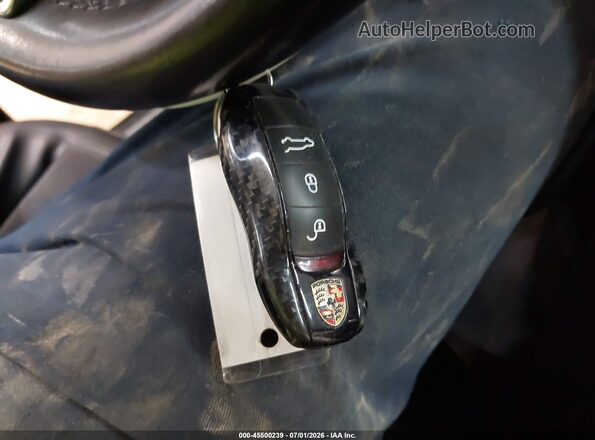 WP1AB2A57HLB13733 2017 PORSCHE MACAN Black Вид панелі приладів