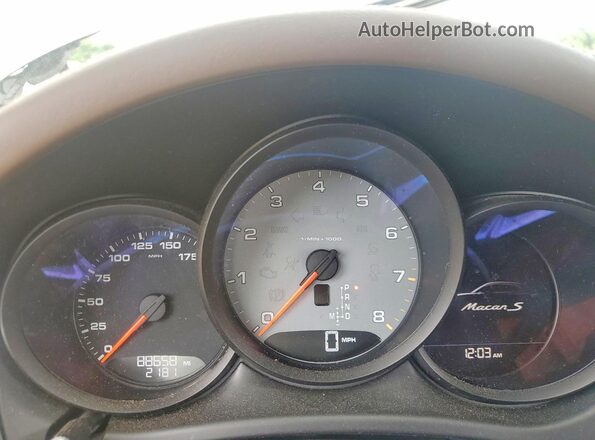 WP1AB2A59JLB38297 2018 PORSCHE MACAN Gray Սարքավորումների վահանակի տեսք