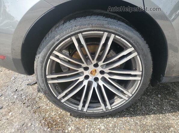 WP1AB2A59JLB38297 2018 PORSCHE MACAN Gray 