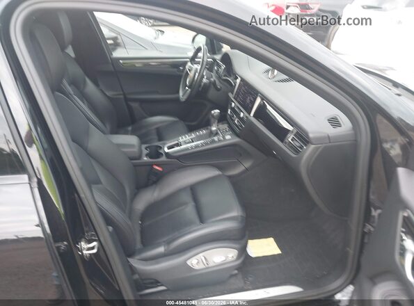 WP1AB2A59MLB35422 2021 PORSCHE MACAN Black Front interior view