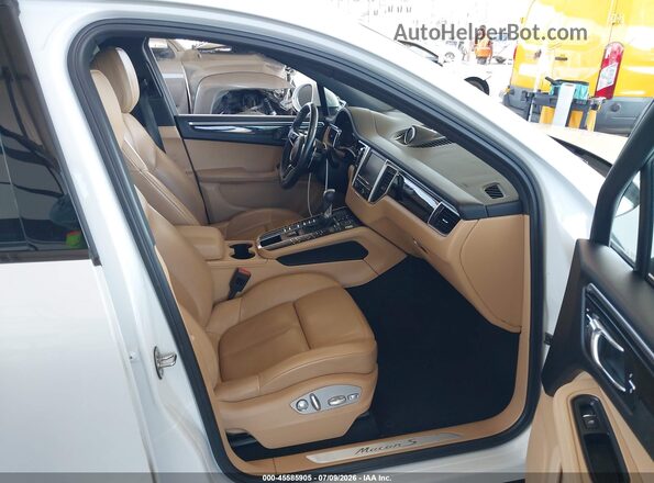 WP1AB2A5XGLB56882 2016 PORSCHE MACAN White Vista interior delantera
