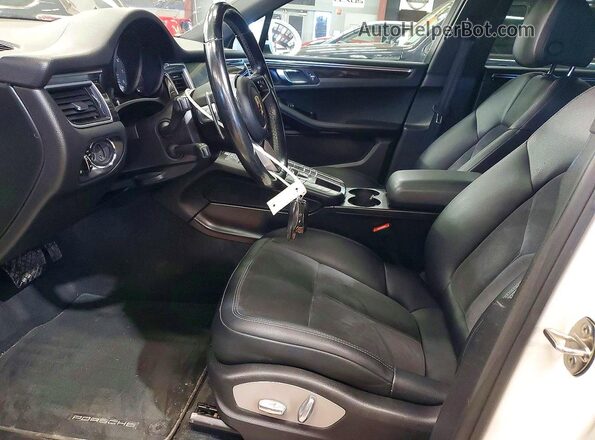 WP1AB2A5XHLB14407 2017 PORSCHE MACAN White Սալոնի դիմացի տեսք