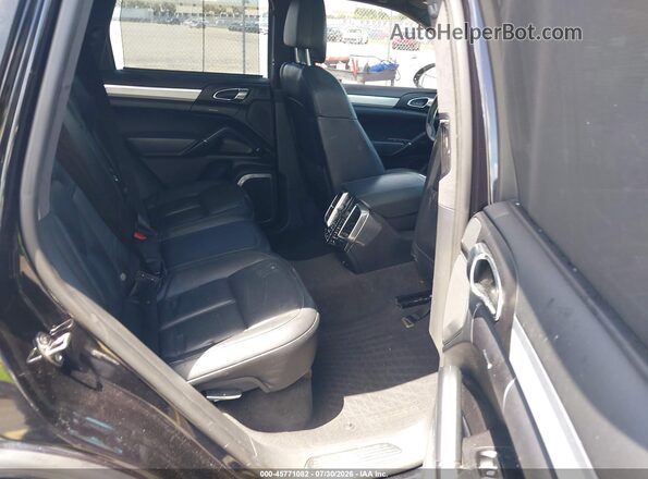 WP1AD2A27GLA72731 2016 PORSCHE CAYENNE Черный Вид наклейки с VIN-кодом