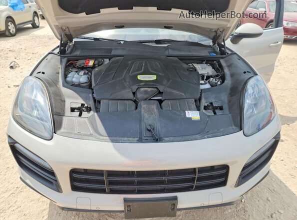 WP1AE2AY0NDA26599 2022 PORSCHE CAYENNE White Widok komory silnika