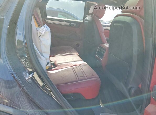 WP1AE2AY1PDA12004 2023 PORSCHE CAYENNE Black Вид задніх сидінь