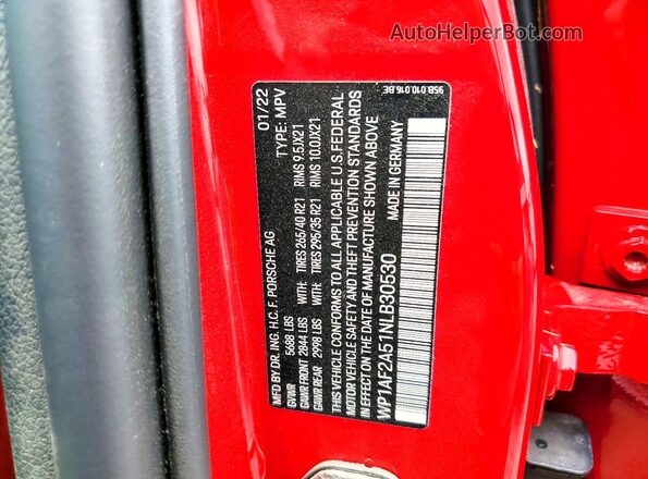 WP1AF2A51NLB30530 2022 PORSCHE MACAN Red Engine compartment view