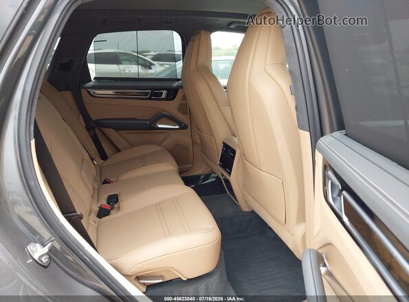 WP1AF2AY1KDA81605 2019 PORSCHE CAYENNE Gray VIN კოდის სტიკერის ხედი