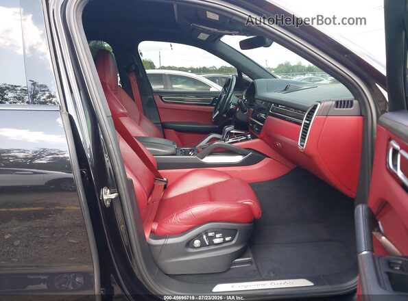 WP1AF2AY9KDA80881 2019 PORSCHE CAYENNE Black Front interior view