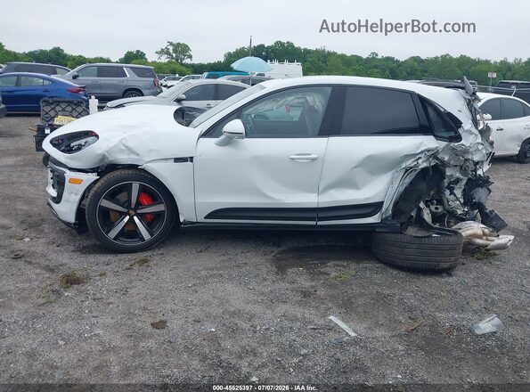 WP1AG2A51RLB41238 2024 PORSCHE MACAN White 