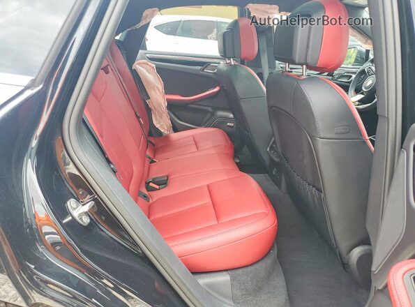 WP1AG2A56SLB40186 2025 PORSCHE MACAN Black Rear interior view