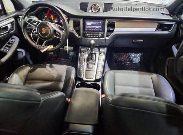 WP1AG2A58HLB53658 2017 PORSCHE MACAN Белый Вид панели приборов