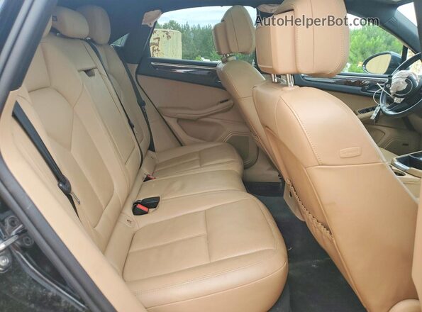 WP1AG2A58PLB35952 2023 PORSCHE MACAN Черный Вид задних сидений
