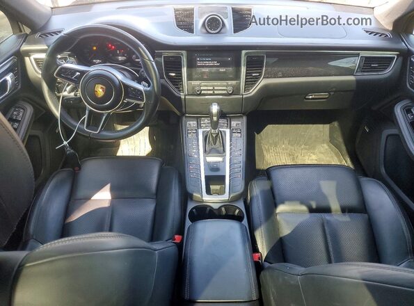 WP1AG2A59JLB60107 2018 PORSCHE MACAN Black Առջևի վահանակի տեսք