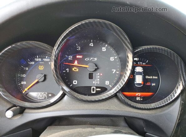 WP1AG2A5XHLB50132 2017 PORSCHE MACAN Black Սարքավորումների վահանակի տեսք