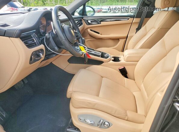 WP1AG2A5XPLB41378 2023 PORSCHE MACAN Черный Вид салона спереди