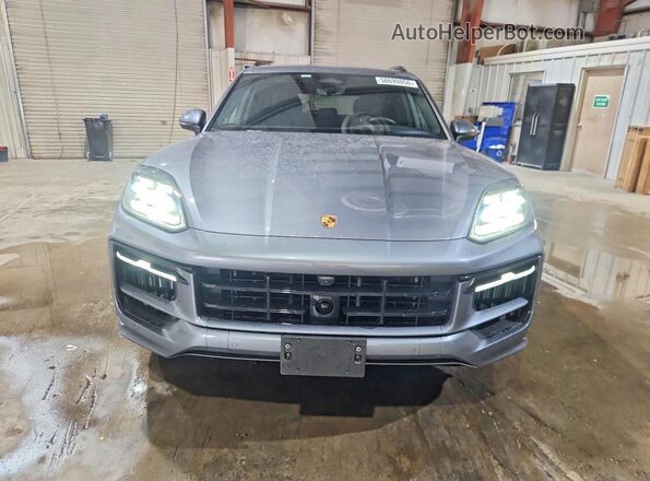 WP1AL2AY8TDA15921 2026 PORSCHE CAYENNE Gray წინა ხედი