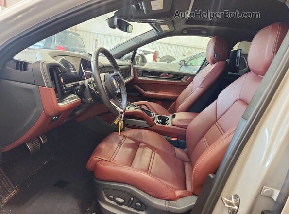 WP1AM2AY4RDA48257 2024 PORSCHE CAYENNE Gray Սալոնի դիմացի տեսք