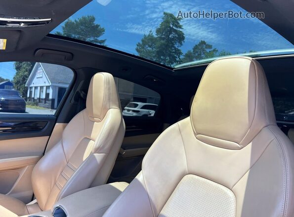 WP1BA2AY2LDA46687 2020 PORSCHE CAYENNE Черный Вид щитка приборов