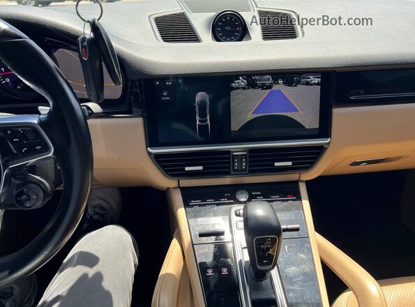 WP1BA2AY2LDA46687 2020 PORSCHE CAYENNE Черный Вид задних сидений