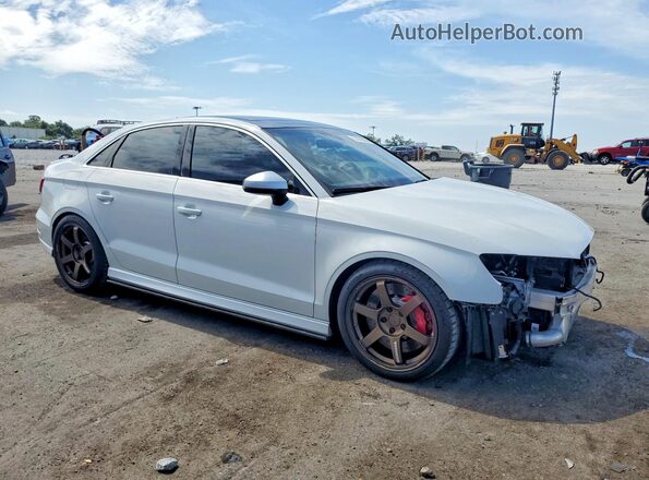 WUABWGFF5J1904758 2018 AUDI RS3 White Передня права чверть