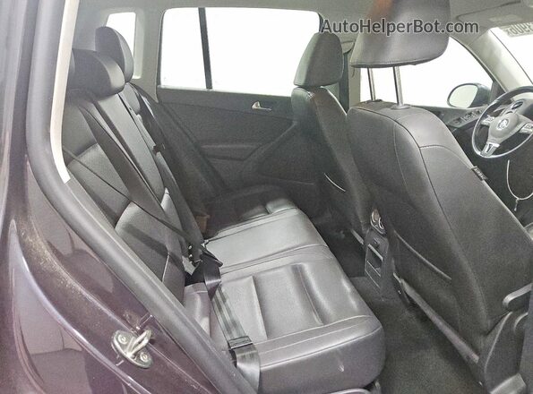 WVGAV7AX0GW546343 2016 VOLKSWAGEN TIGUAN Gray Вид задньої частини салону