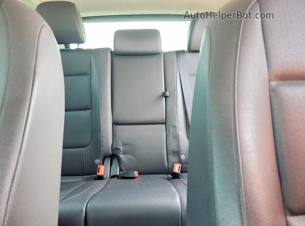 WVGAV7AX0HK026555 2017 VOLKSWAGEN TIGUAN Silver Vista de los asientos traseros