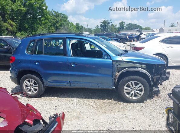 WVGAV7AX0HK033084 2017 VOLKSWAGEN TIGUAN Blue უკანა სალონის ხედი