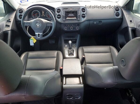 WVGAV7AX2GW577948 2016 VOLKSWAGEN TIGUAN Silver Widok deski rozdzielczej