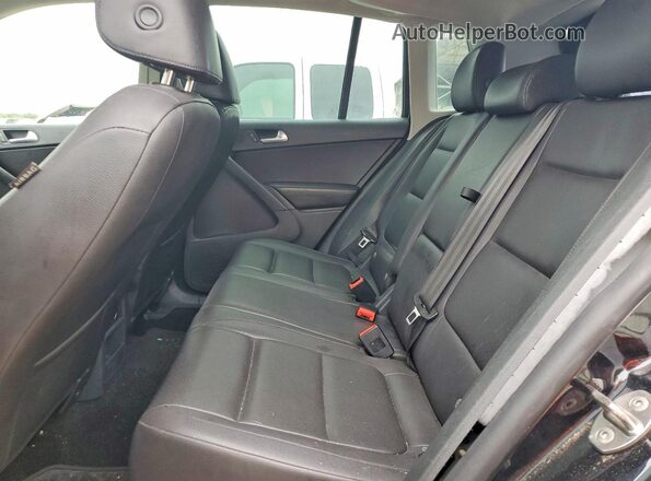 WVGAV7AX3GW542125 2016 VOLKSWAGEN TIGUAN Black უკანა სავარძლების ხედი