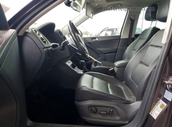 WVGAV7AX3GW588344 2016 VOLKSWAGEN TIGUAN Charcoal Vista interior delantera