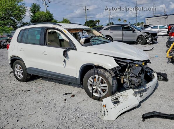 WVGAV7AX5HK034408 2017 VOLKSWAGEN TIGUAN White Front right