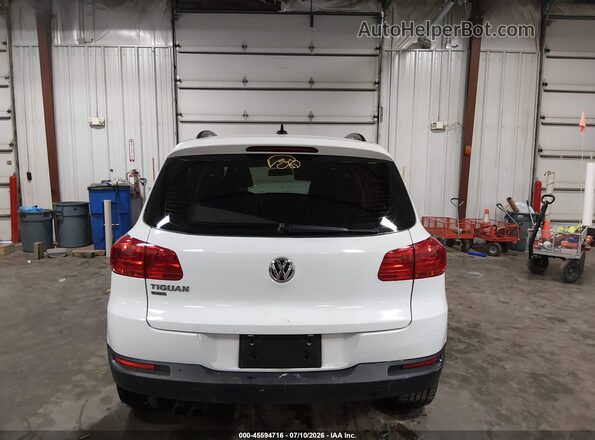 WVGAV7AX5HK050091 2017 VOLKSWAGEN TIGUAN White 
