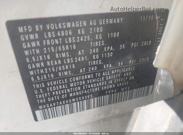 WVGAV7AX6GW559369 2016 VOLKSWAGEN TIGUAN White Vista del compartimento del motor