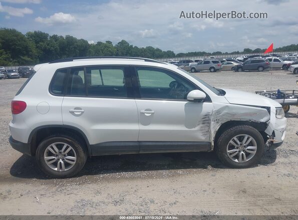 WVGAV7AX6GW559369 2016 VOLKSWAGEN TIGUAN White Vista interior trasera
