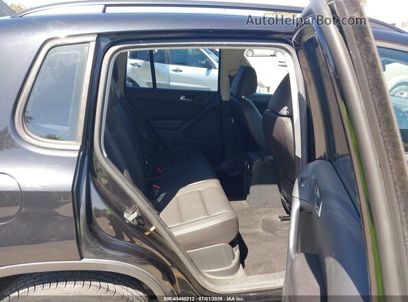 WVGAV7AX6GW610837 2016 VOLKSWAGEN TIGUAN Black VIN կոդի պիտակի տեսք
