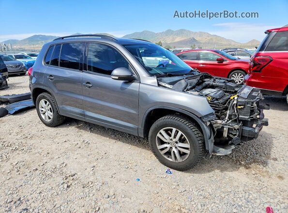 WVGAV7AX6HK030240 2017 VOLKSWAGEN TIGUAN Gray Przód prawy