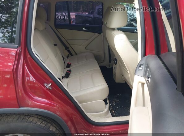 WVGAV7AX7GW003720 2016 VOLKSWAGEN TIGUAN Red VIN կոդի պիտակի տեսք