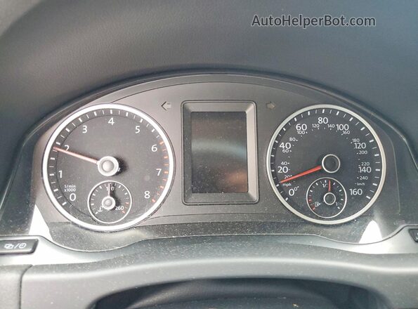 WVGAV7AX7HK004164 2017 VOLKSWAGEN TIGUAN White ხელსაწყოთა პანელის ხედი