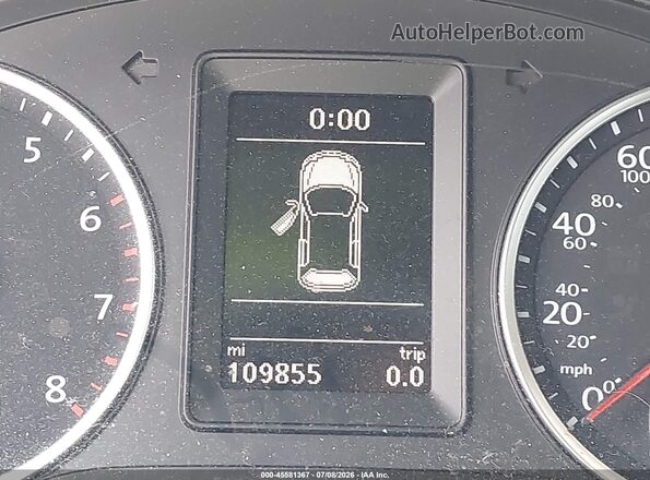 WVGAV7AX7HK044521 2017 VOLKSWAGEN TIGUAN Silver 