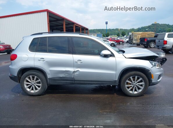 WVGAV7AX7HK044521 2017 VOLKSWAGEN TIGUAN Silver Vista interior trasera