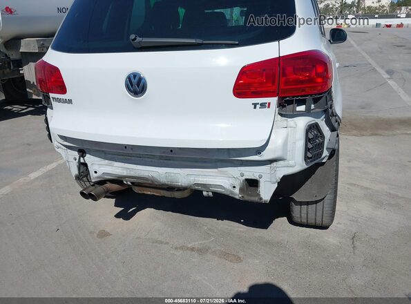 WVGAV7AX8GW039268 2016 VOLKSWAGEN TIGUAN White Вид спереду
