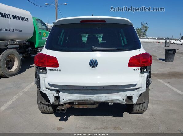 WVGAV7AX8GW039268 2016 VOLKSWAGEN TIGUAN White 
