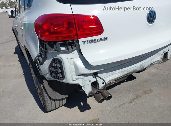 WVGAV7AX8GW039268 2016 VOLKSWAGEN TIGUAN White 