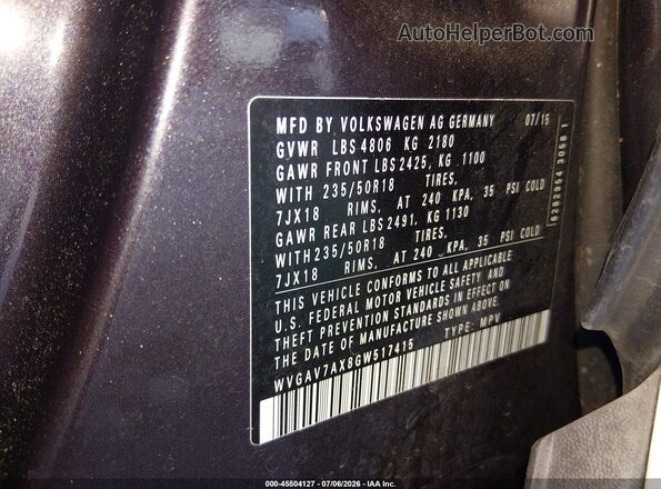 WVGAV7AX8GW517415 2016 VOLKSWAGEN TIGUAN Purple Engine compartment view