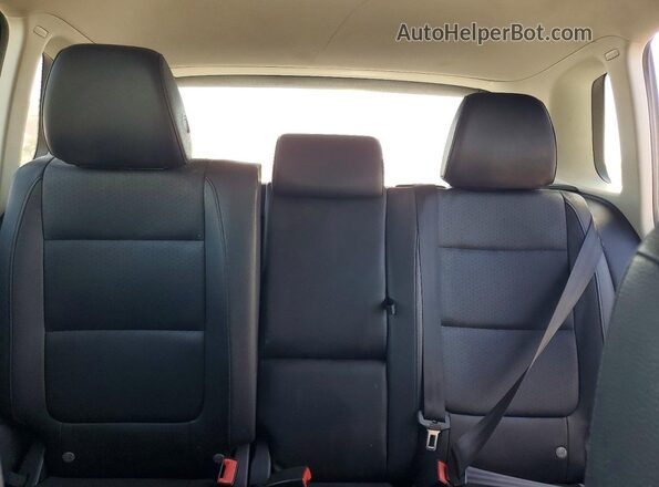 WVGAV7AX8GW518970 2016 VOLKSWAGEN TIGUAN Black Vista de los asientos traseros