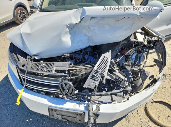 WVGAV7AX8GW578330 2016 VOLKSWAGEN TIGUAN White Vista interior trasera