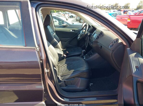 WVGAV7AX8GW608586 2016 VOLKSWAGEN TIGUAN Brown Vista interior delantera