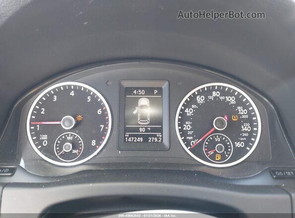 WVGAV7AX8GW608586 2016 VOLKSWAGEN TIGUAN Brown Vista de los asientos traseros