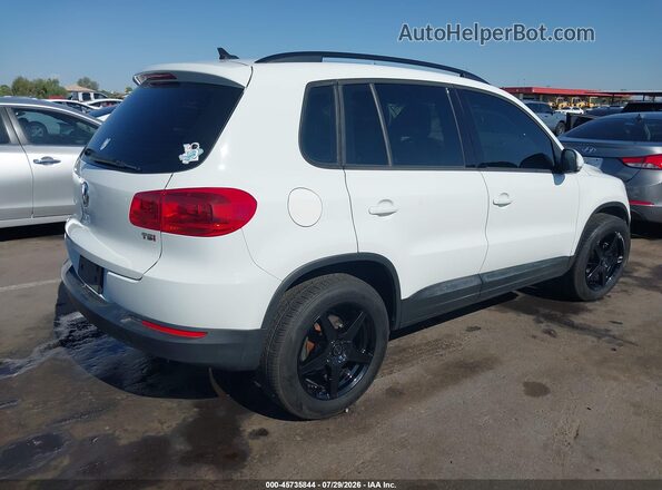 WVGAV7AX8HK001645 2017 VOLKSWAGEN TIGUAN White Հետևի աջ