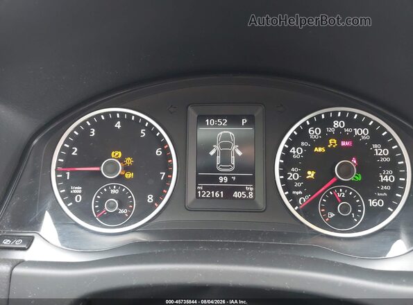 WVGAV7AX8HK001645 2017 VOLKSWAGEN TIGUAN White Հետևի նստատեղերի տեսք